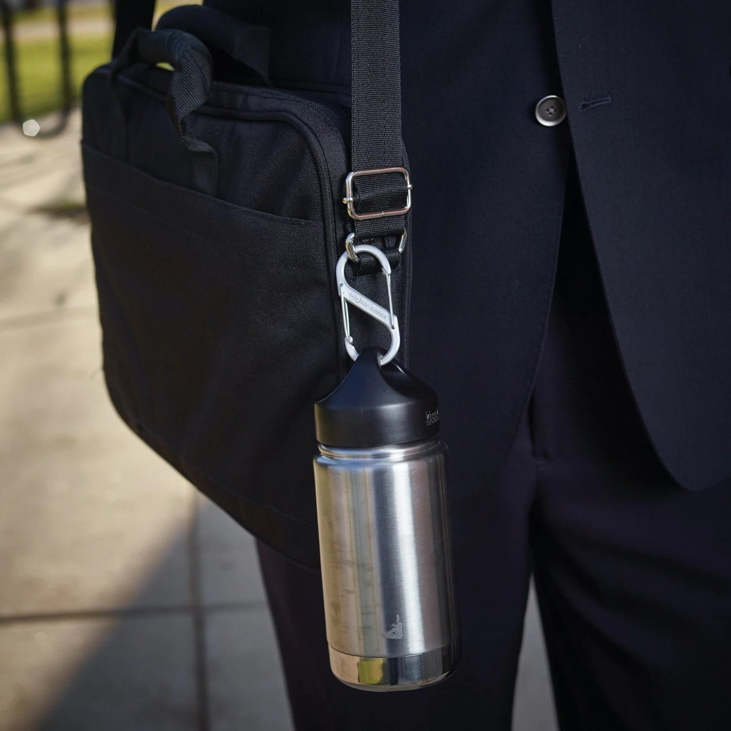 Nite Ize S-Biner® Stainless Dual Carabiner 20 Nite Ize S-Biner® Stainless Dual Carabiner - Image 20