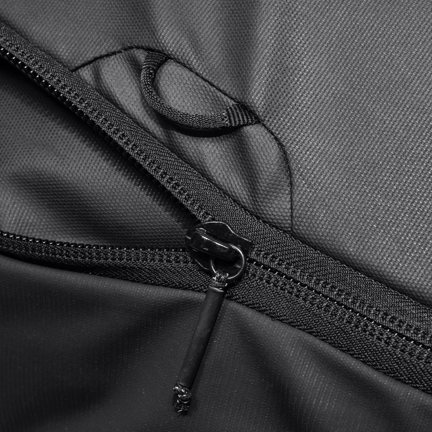 Peak Design Travel Duffelpack 65 L 16 Peak Design Travel Duffelpack 65 L - Image 16