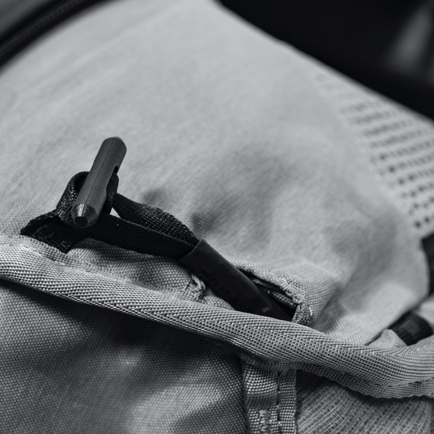 Peak Design Travel Duffel 35 L 8 Peak Design Travel Duffel 35 L - Image 8