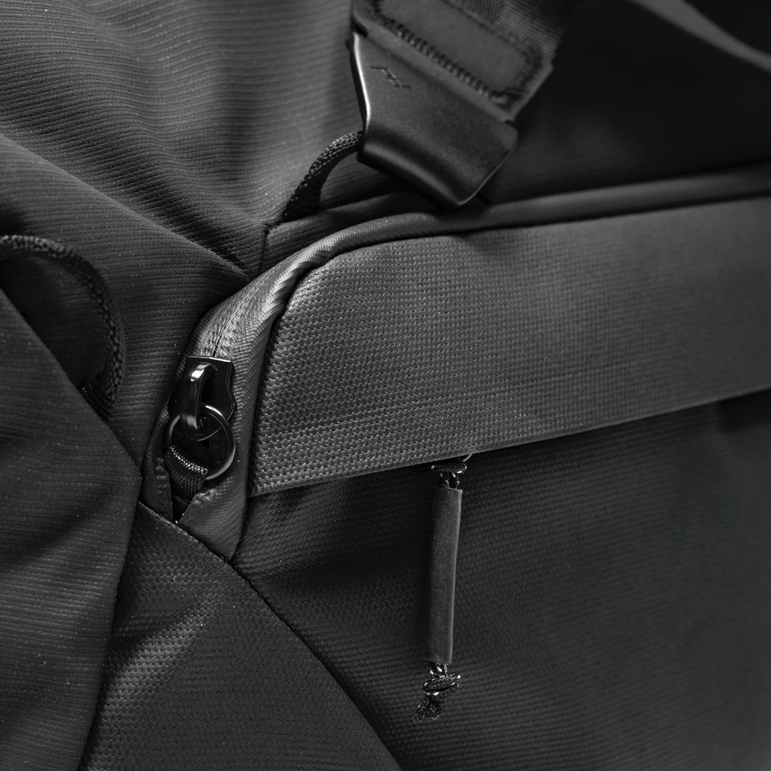 Peak Design Travel Duffel 35 L 18 Peak Design Travel Duffel 35 L - Image 18