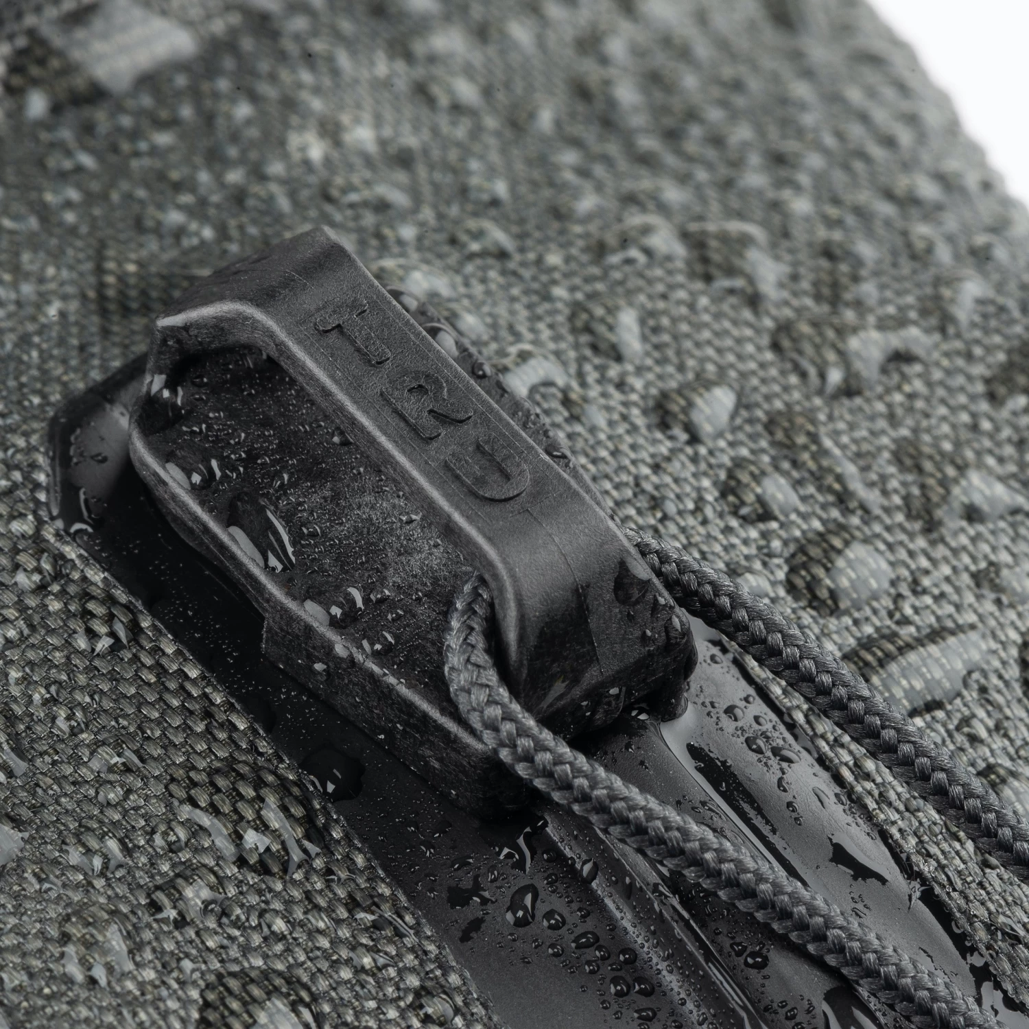 Nite Ize RunOff® Waterproof Toiletry Bag 8 Nite Ize RunOff® Waterproof Toiletry Bag - Image 8