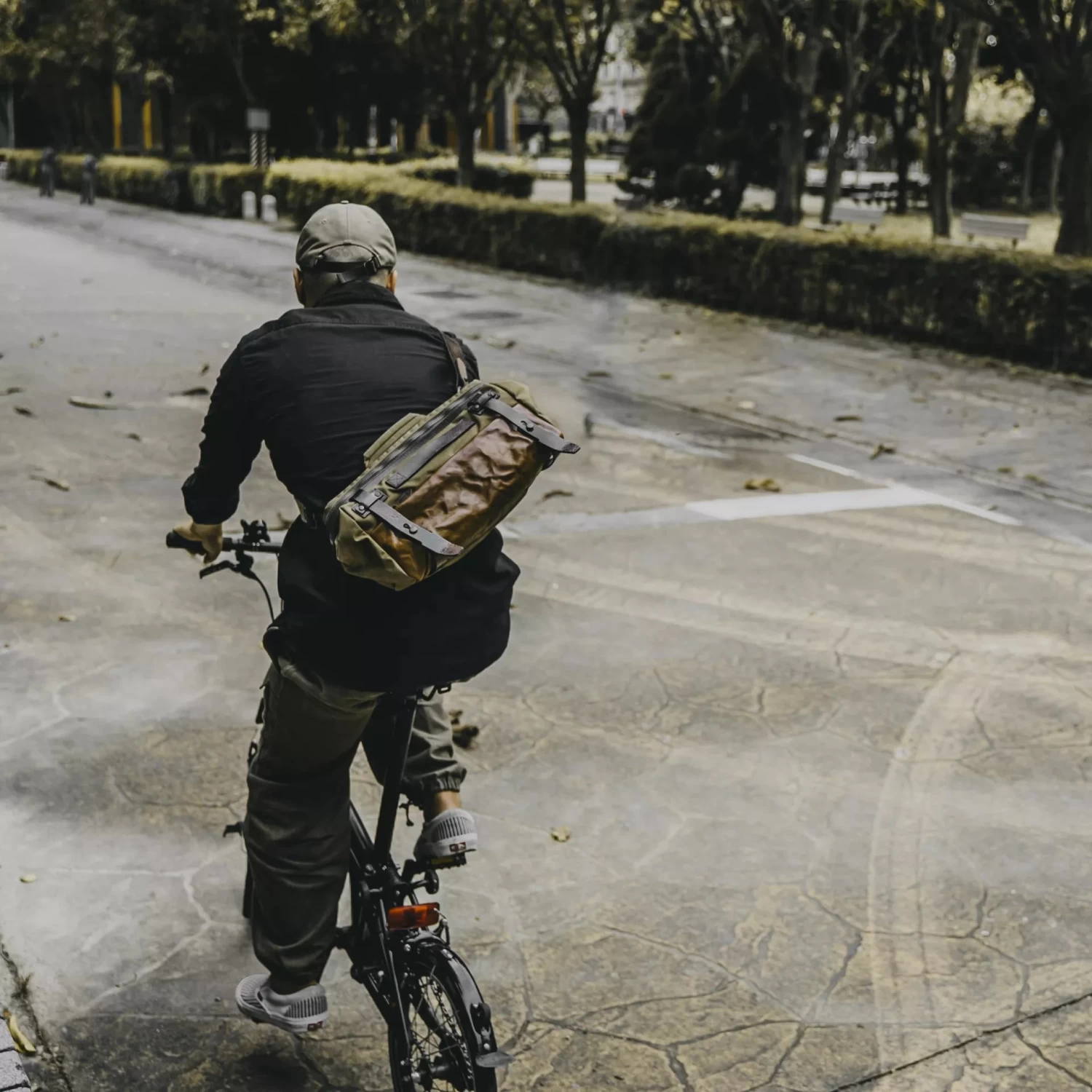 Easy Rider 9.5 L Sling Bag 9 Easy Rider 9.5 L Sling Bag - Image 9