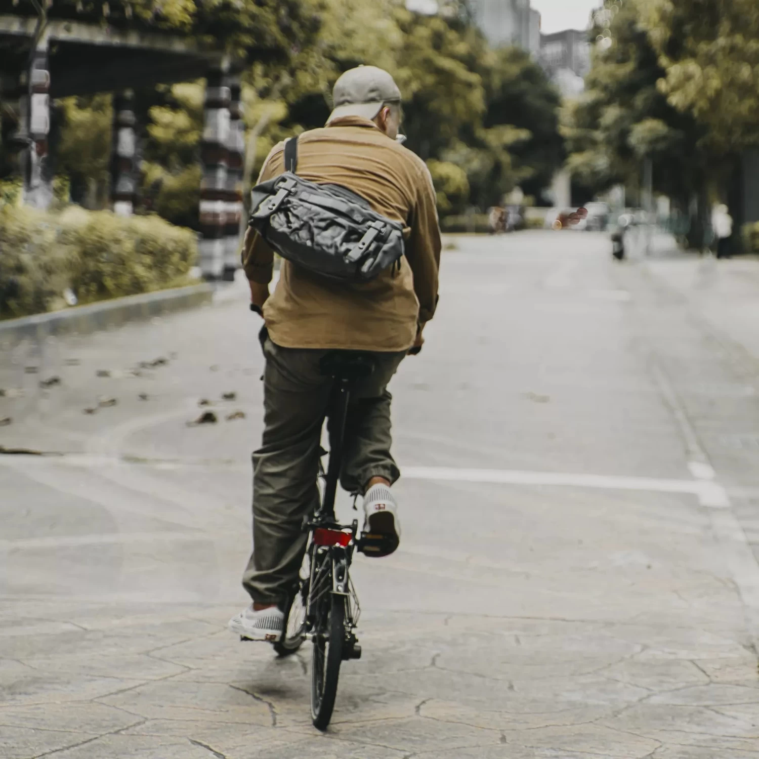 Easy Rider 9.5 L Sling Bag 18 Easy Rider 9.5 L Sling Bag - Image 18