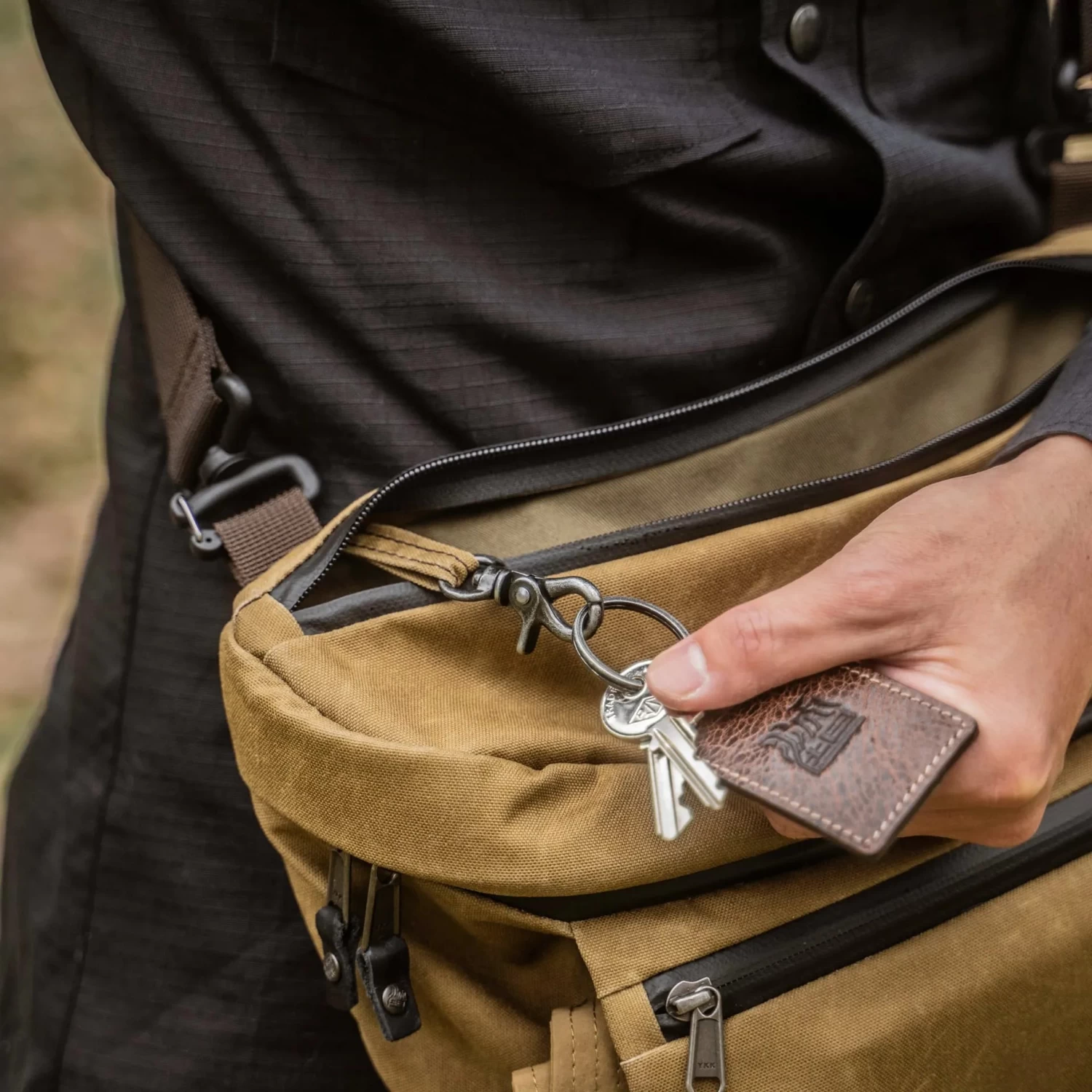 Sling Pouch 3.5 L 9 Sling Pouch 3.5 L - Image 9