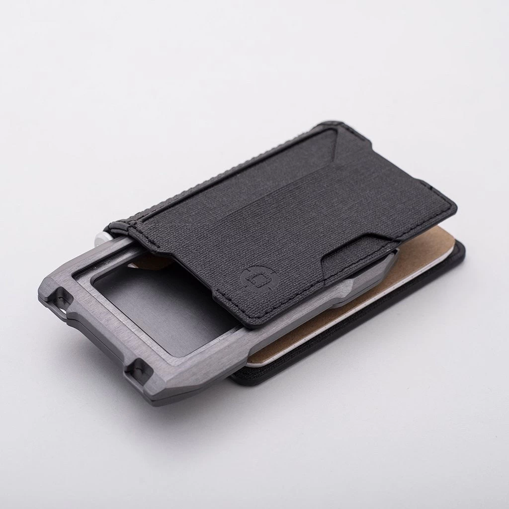 A10 Adapt Bifold Pen Wallet 5 A10 Adapt Bifold Pen Wallet - Image 5