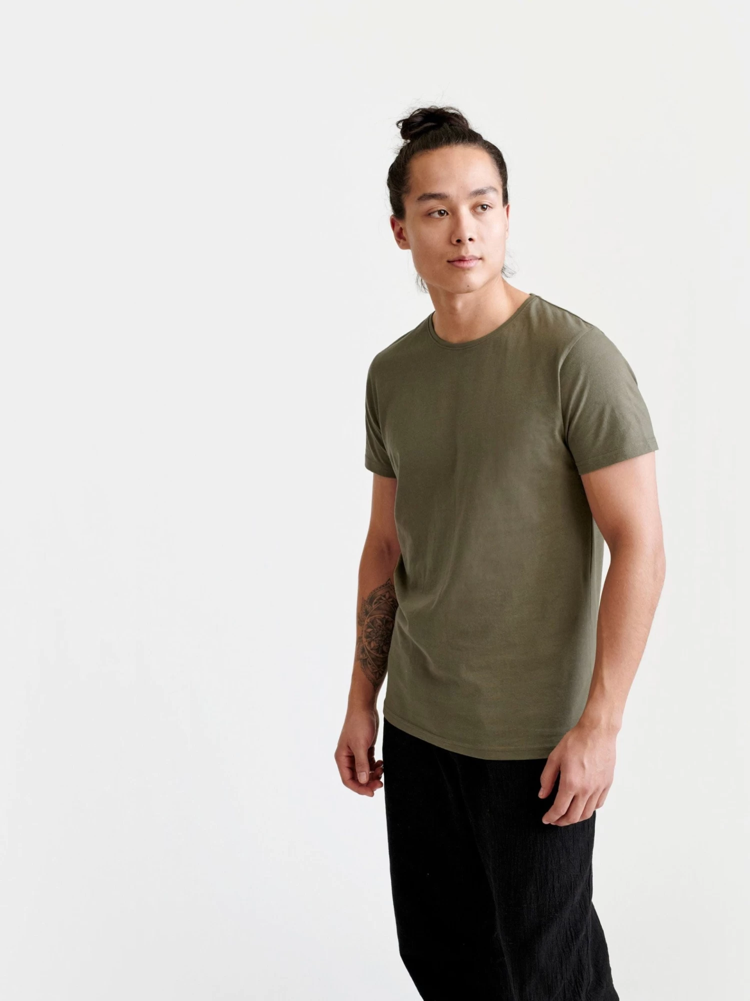 T-Shirt - Khaki Green 2 T-Shirt - Khaki Green - Image 2