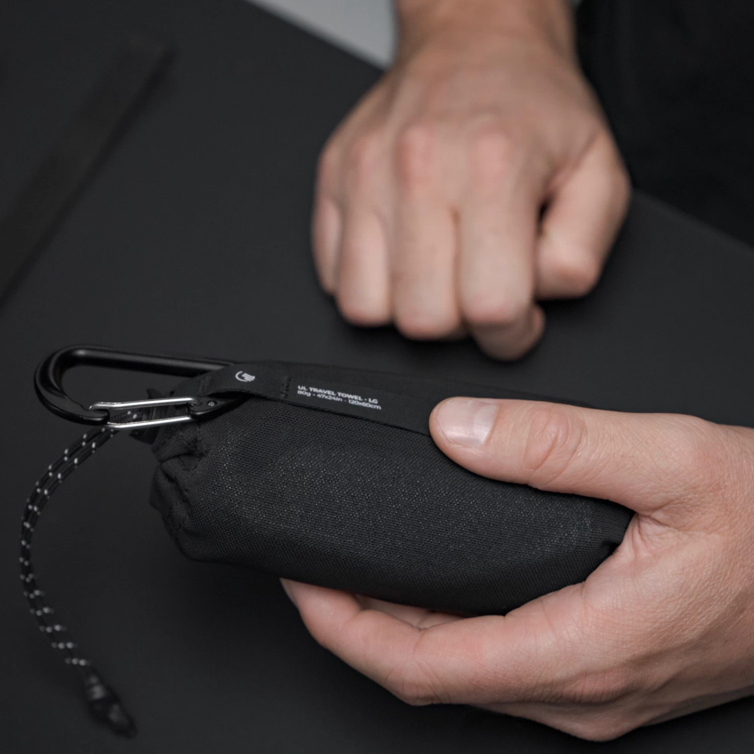 Matador Ultralight Travel Towel Large 6 Matador Ultralight Travel Towel Large - Image 6