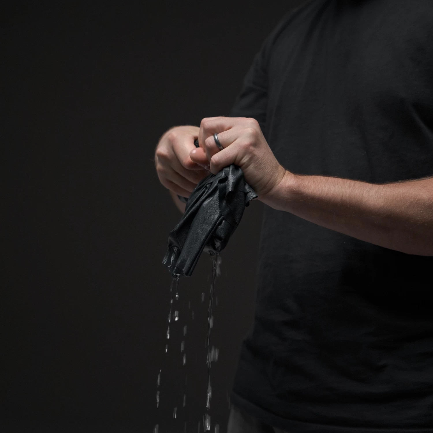 Matador Ultralight Travel Towel Small 12 Matador Ultralight Travel Towel Small - Image 12