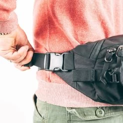 Mountain Hip Pack 3.5 L 27 Mountain Hip Pack 3.5 L -Outdoor Equip Store 28665