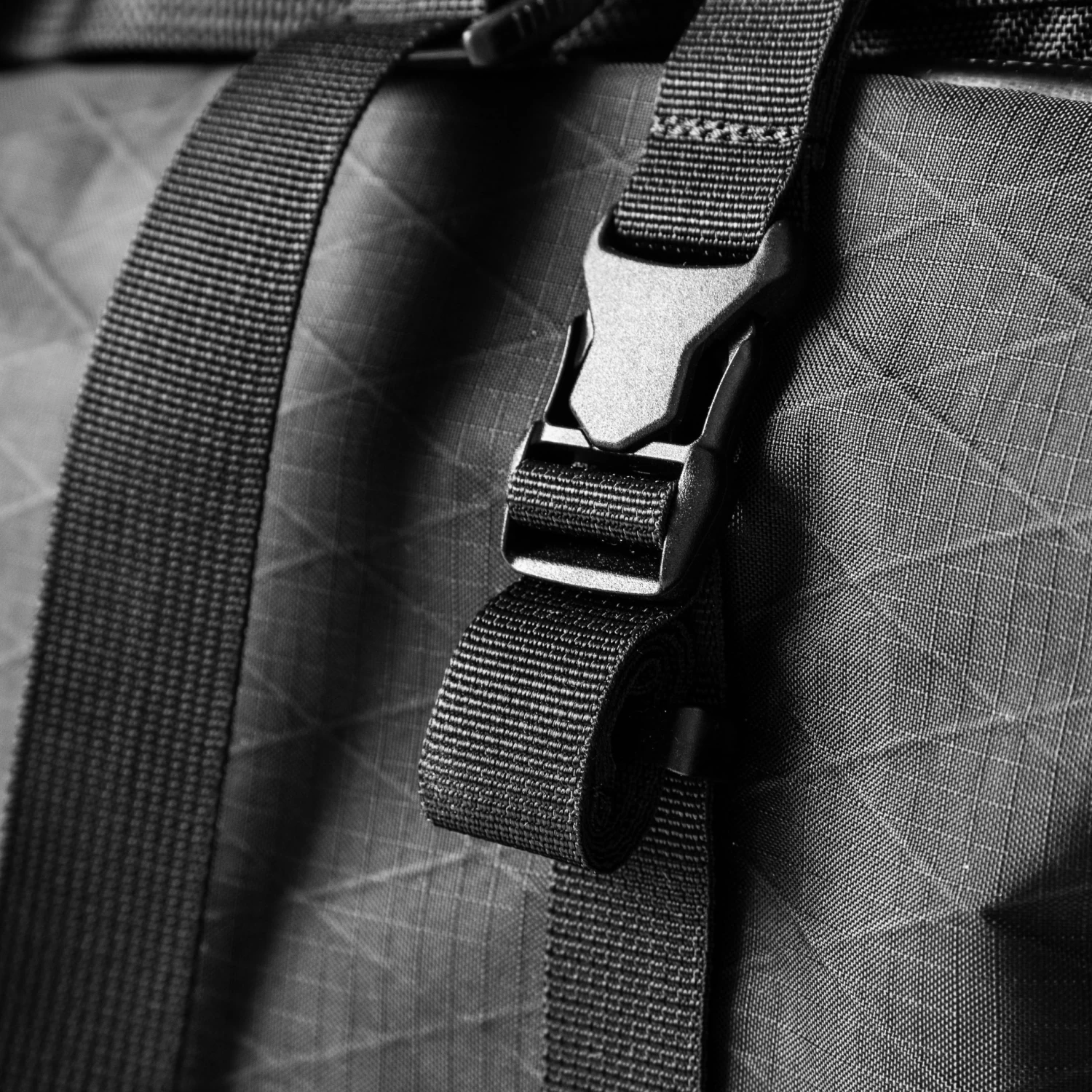 X-TOTE Messenger Tote 5 X-TOTE Messenger Tote - Image 5