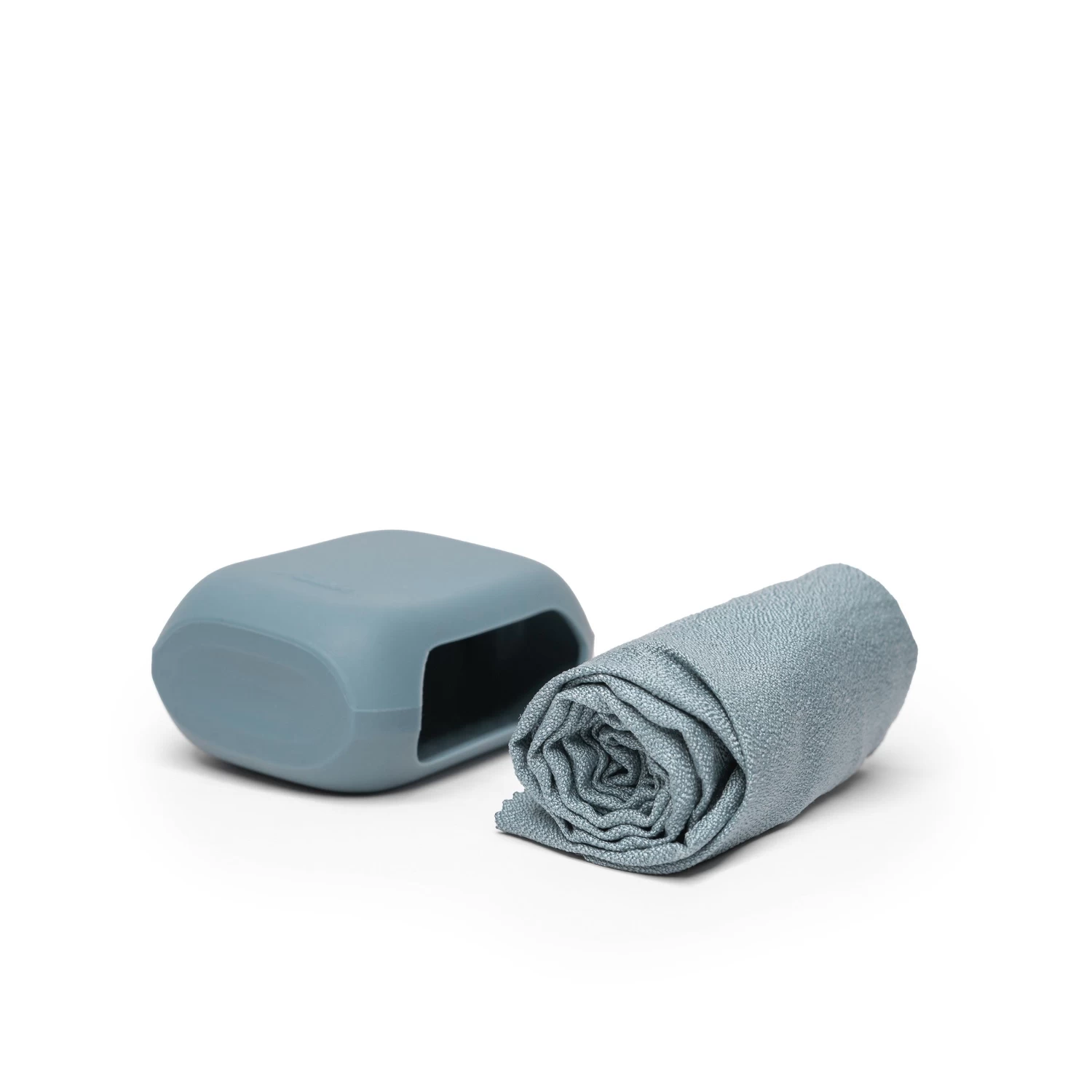 Matador NanoDry Trek Towel 14 Matador NanoDry Trek Towel - Image 14