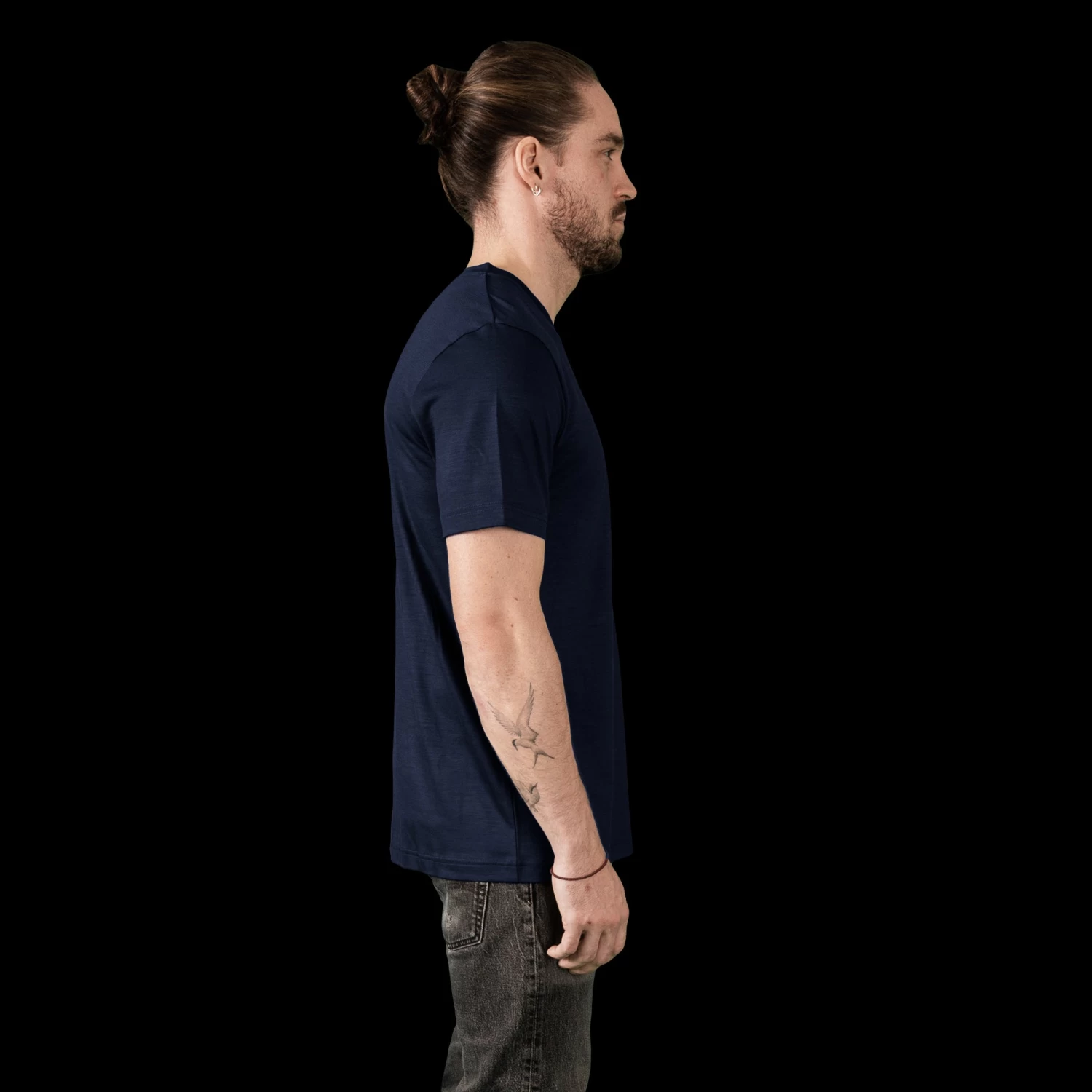 Ultrafine Merino T-Shirt - Navy 4 Ultrafine Merino T-Shirt - Navy - Image 4