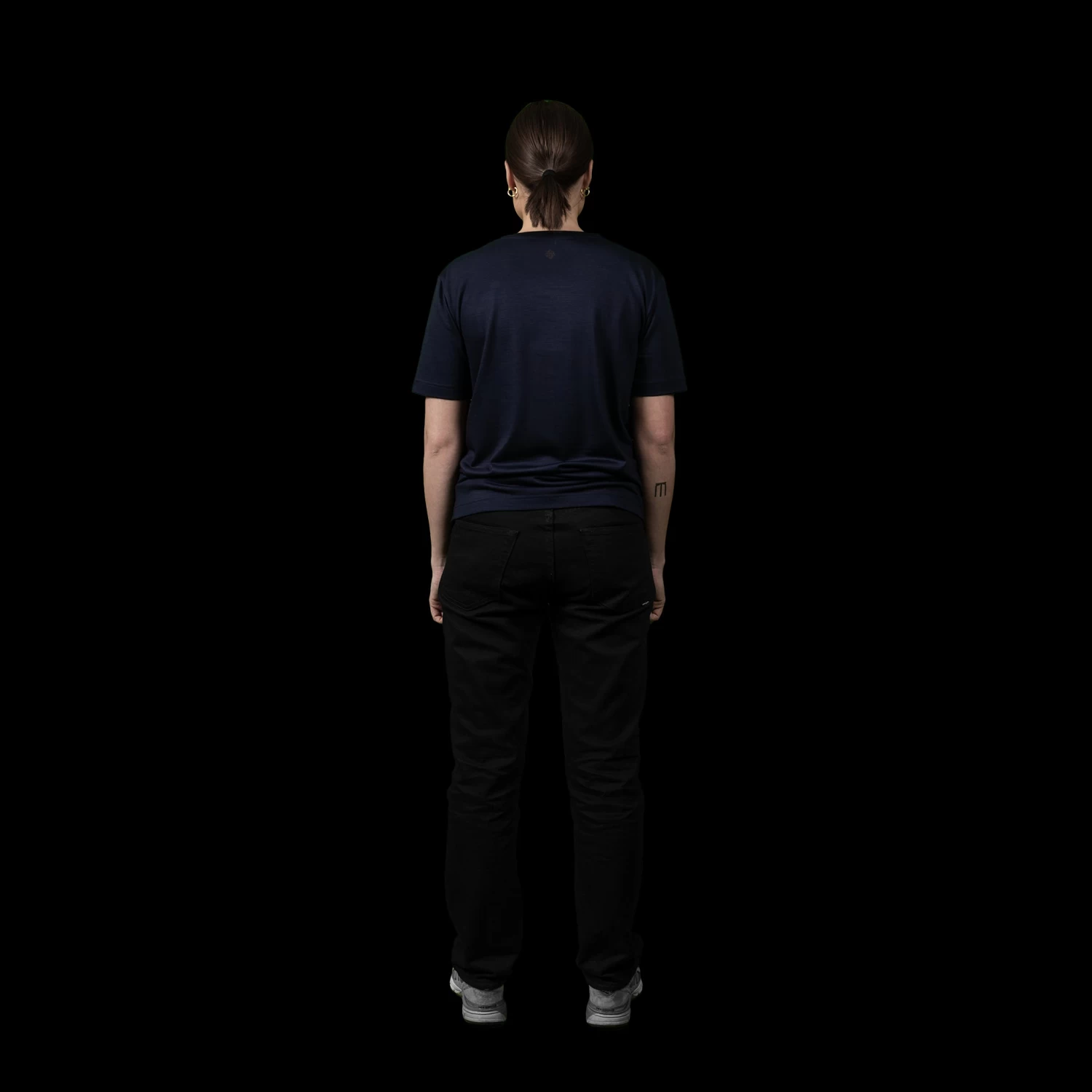 Ultrafine Merino T-Shirt - Navy 9 Ultrafine Merino T-Shirt - Navy - Image 9