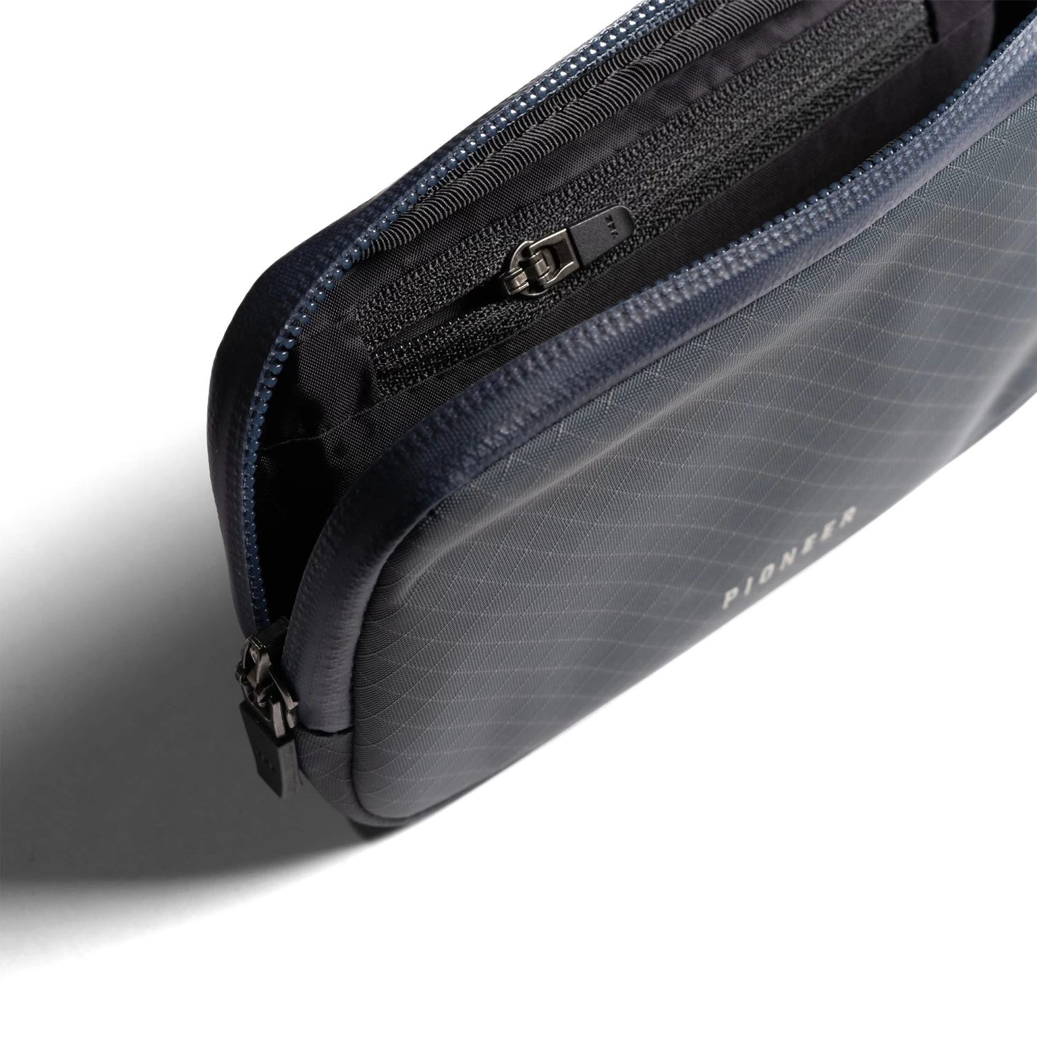 Pioneer Commuter Zip Wallet 6 Pioneer Commuter Zip Wallet - Image 6