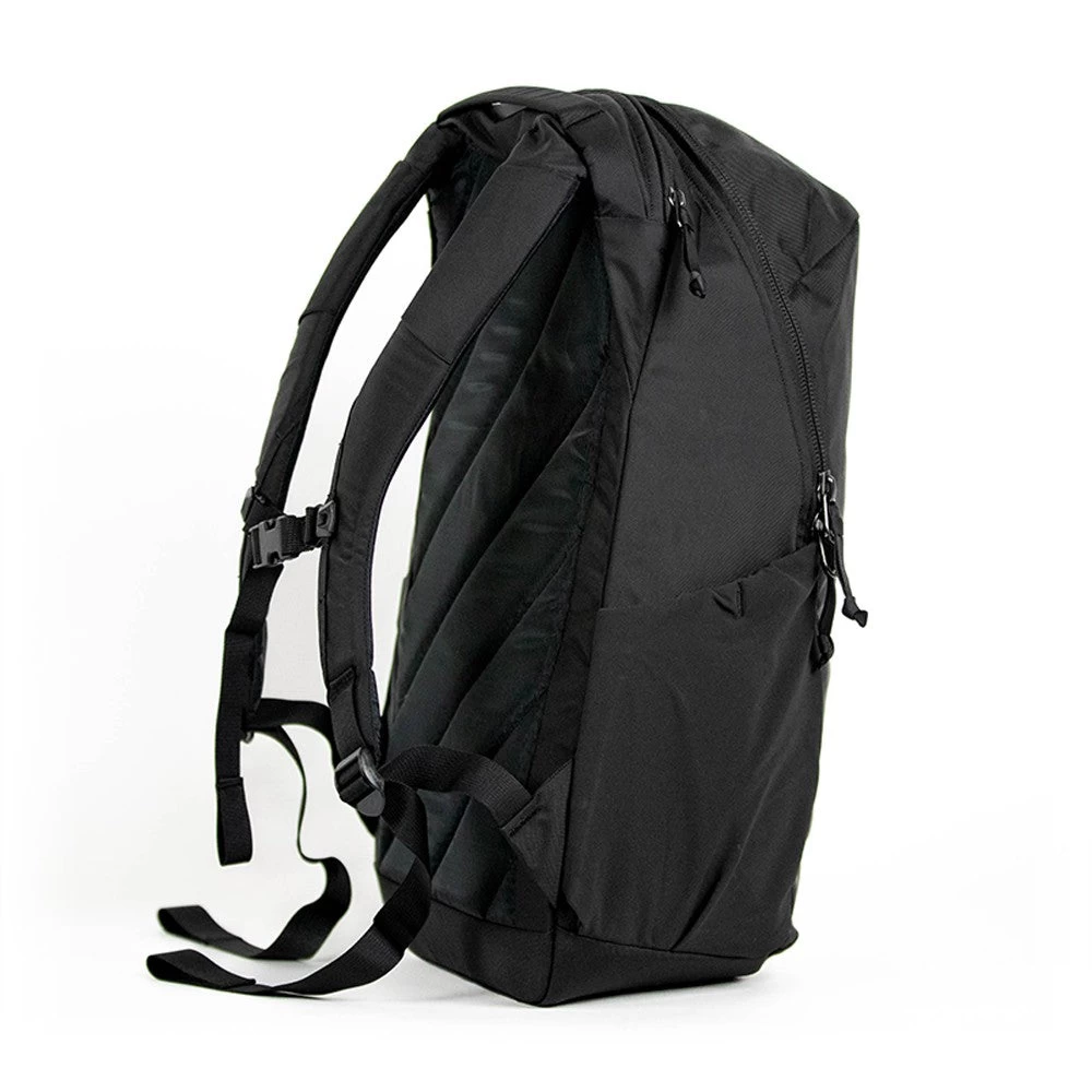 Civic Half Zip 26 L Backpack 4 Civic Half Zip 26 L Backpack - Image 4