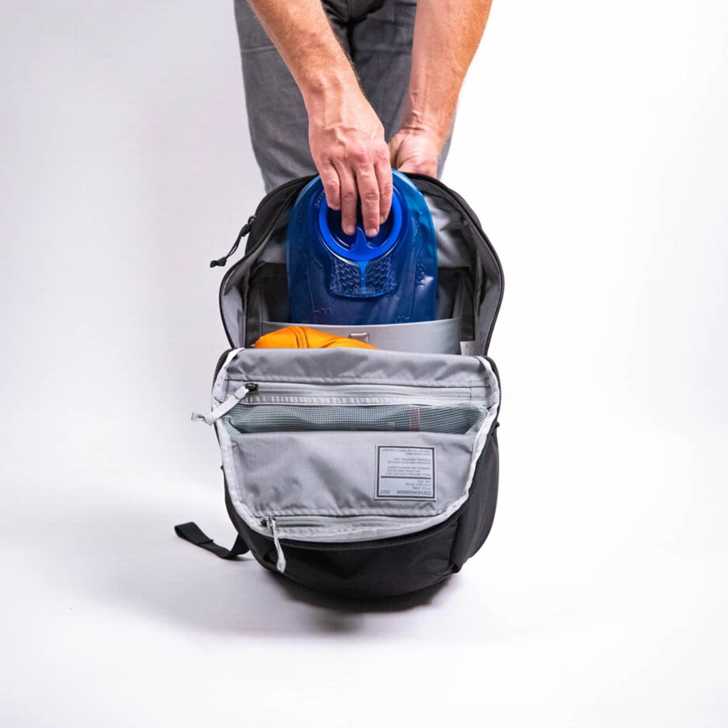 Civic Half Zip 26 L Backpack 13 Civic Half Zip 26 L Backpack - Image 13