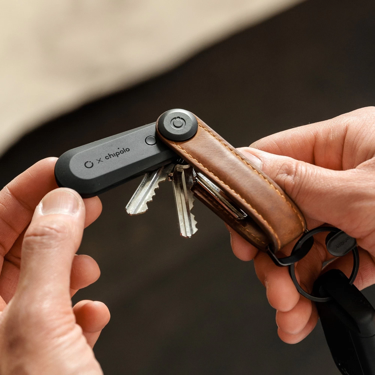 Orbitkey × Chipolo Tracker V2 5 Orbitkey × Chipolo Tracker V2 - Image 5