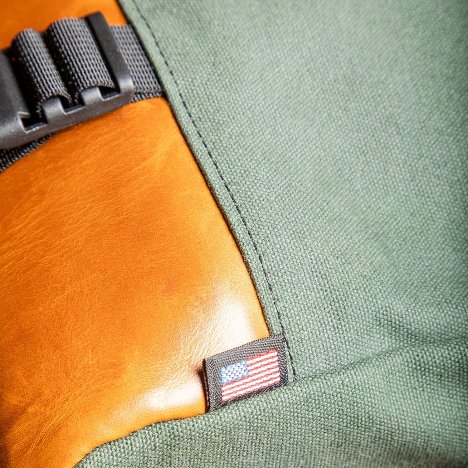 Topo Designs Commuter Briefcase Heritage Canvas 6 Topo Designs Commuter Briefcase Heritage Canvas - Image 6