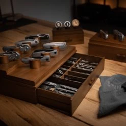 Armory Knife Display -Outdoor Equip Store 41044