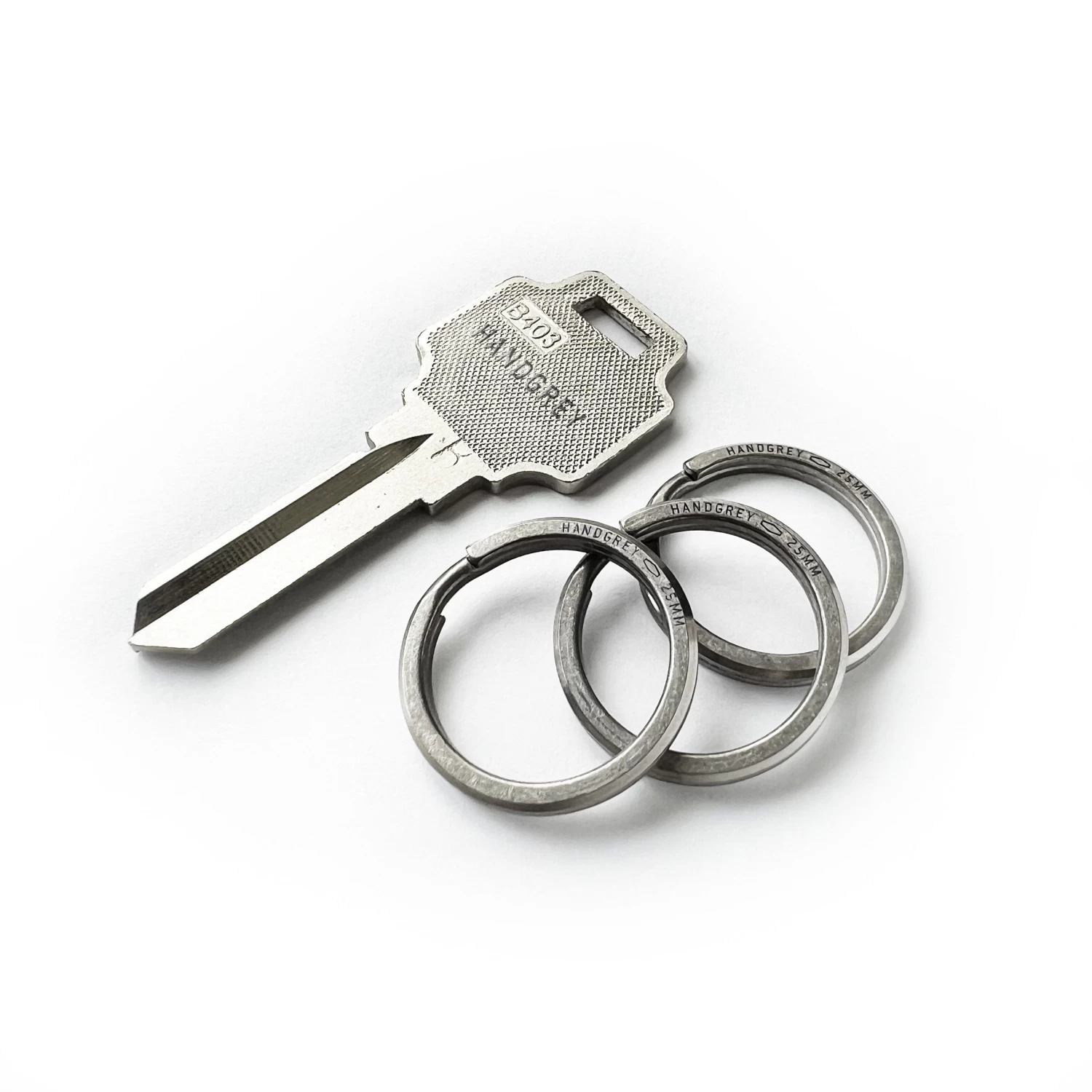 Titanium Keyrings 3-Pack 3 Titanium Keyrings 3-Pack - Image 3