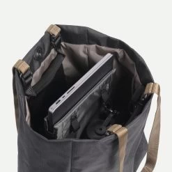 Tote Insert Portrait -Outdoor Equip Store 43771