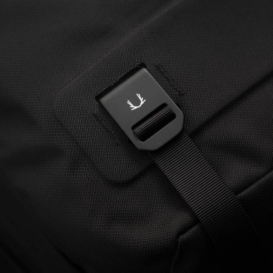 Citadel R3 25 L Compression Straps 4 Citadel R3 25 L Compression Straps - Image 4