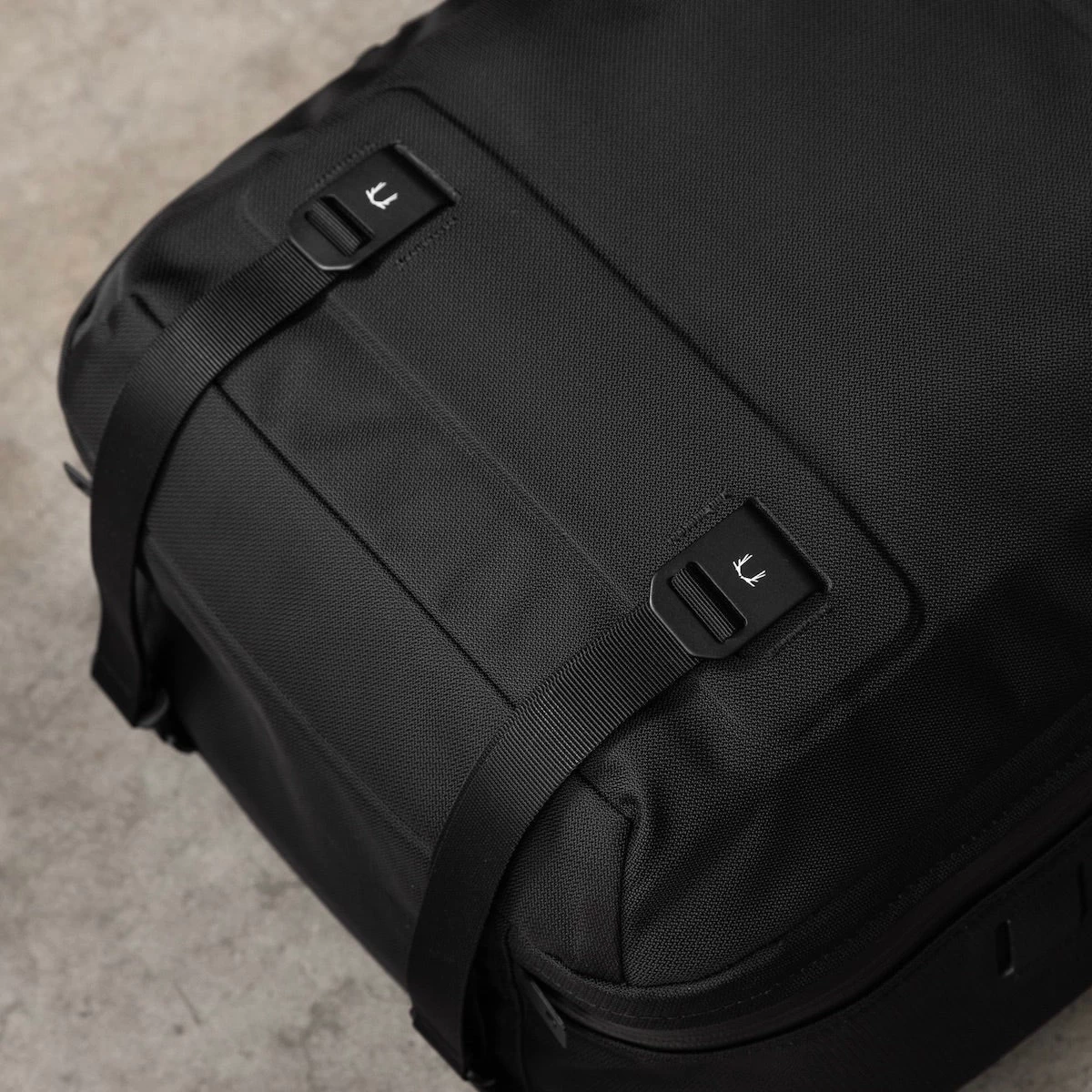 Citadel R3 25 L Compression Straps 5 Citadel R3 25 L Compression Straps - Image 5