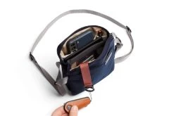 BELLROY City Pouch -Outdoor Equip Store 46987
