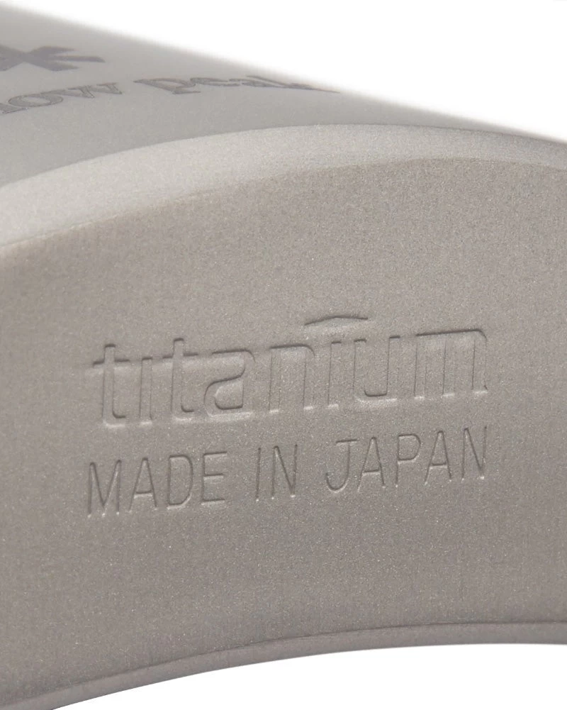 Snow Peak Titanium Flask (L) 4 Snow Peak Titanium Flask (L) - Image 4