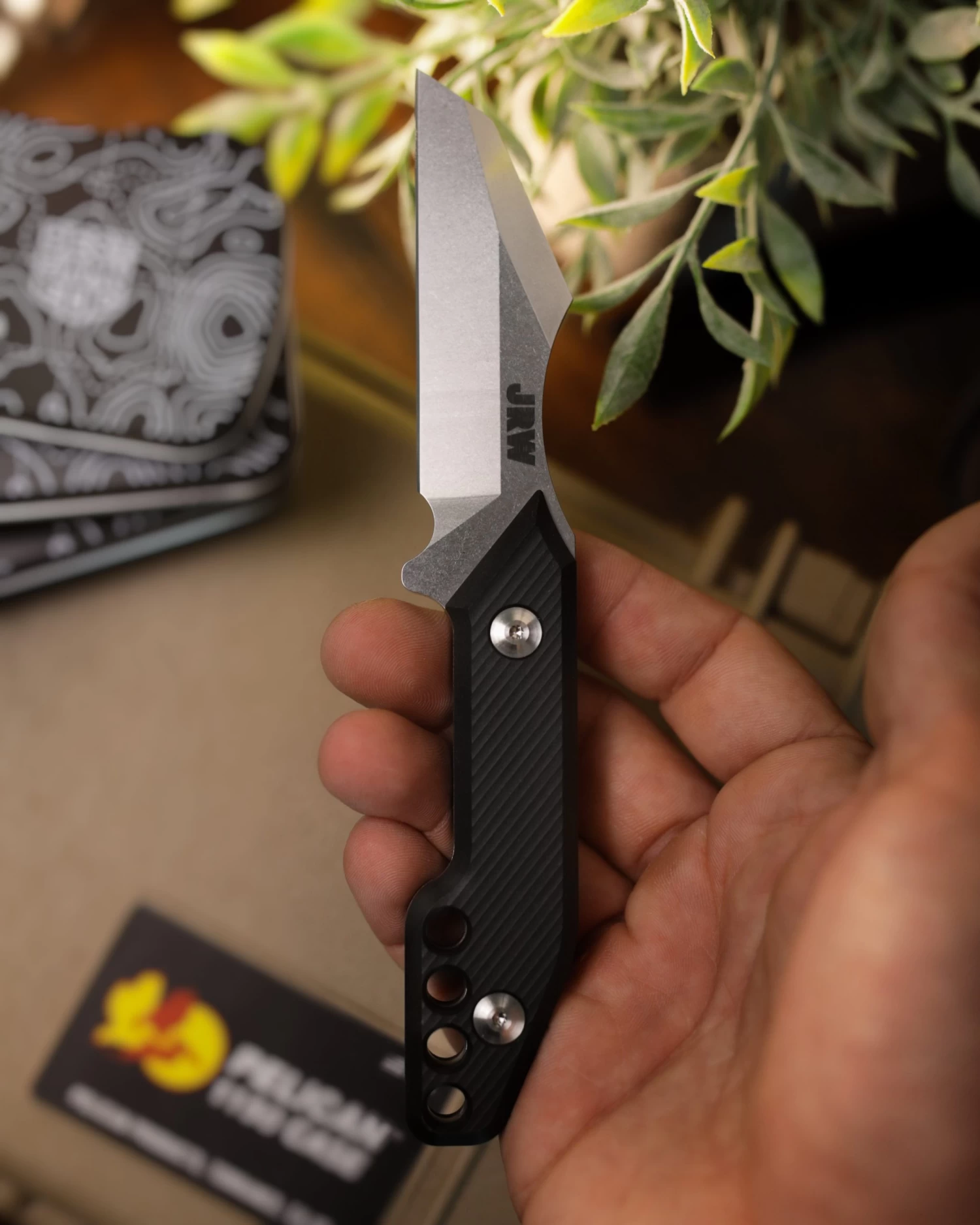 Traitor Knife 5 Traitor Knife - Image 5