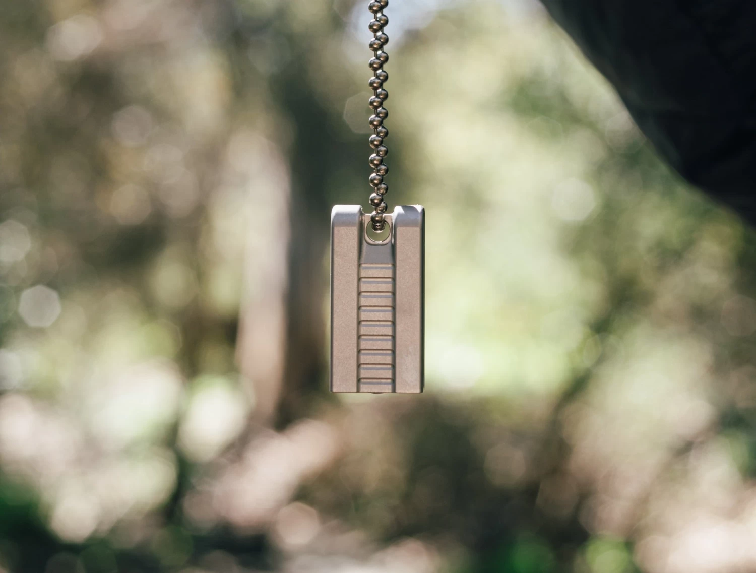 Abrams Titanium Whistle 16 Abrams Titanium Whistle - Image 16