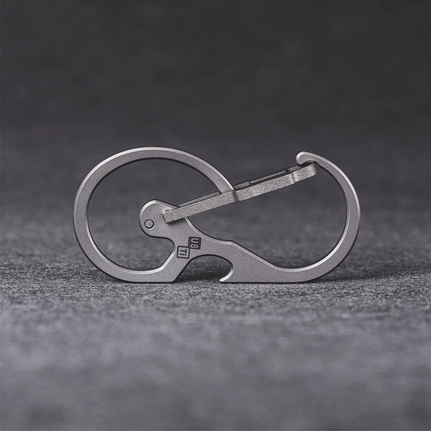 U8 Carabiner 7 U8 Carabiner - Image 7