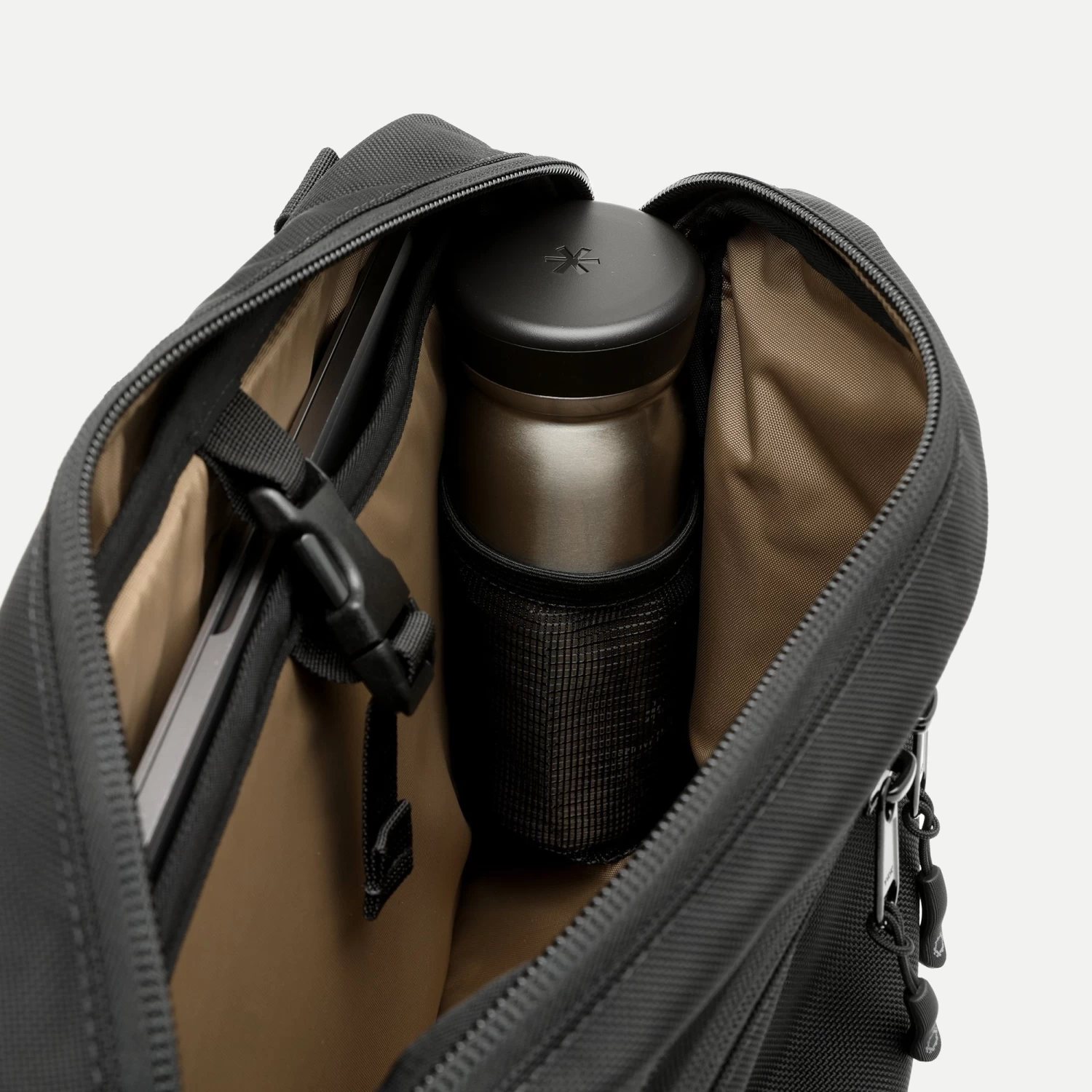 Slingpack 10 Slingpack - Image 10