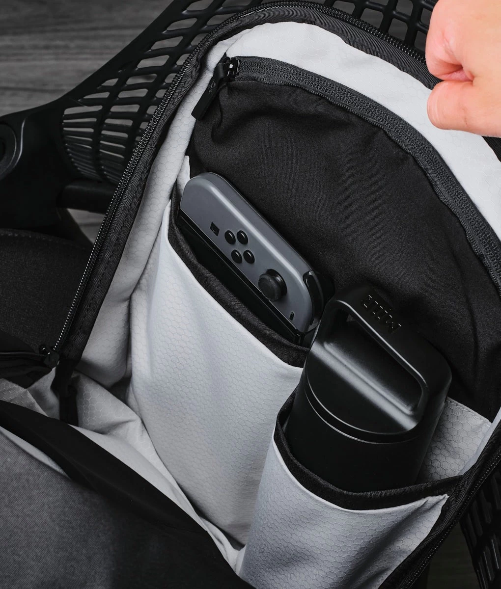 Metro Backpack 3 Metro Backpack - Image 3