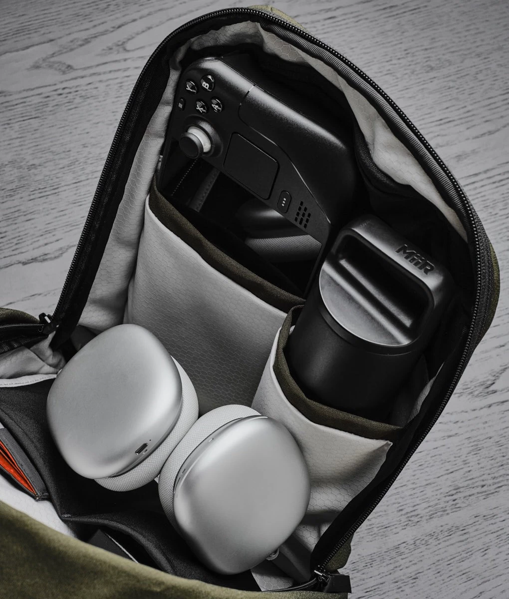 Metro Backpack 18 Metro Backpack - Image 18