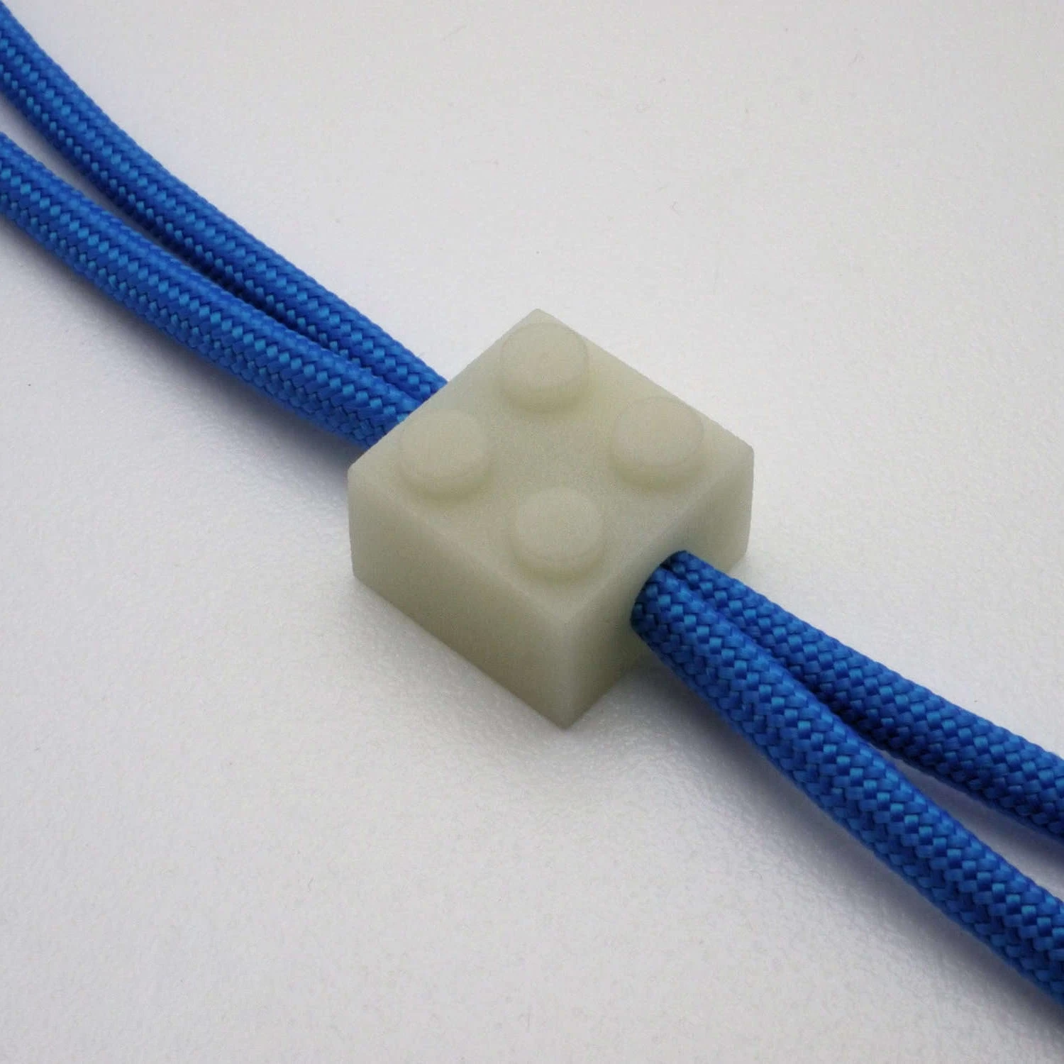 Embrite™ E-Brick Lanyard Bead 4 Embrite™ E-Brick Lanyard Bead - Image 4