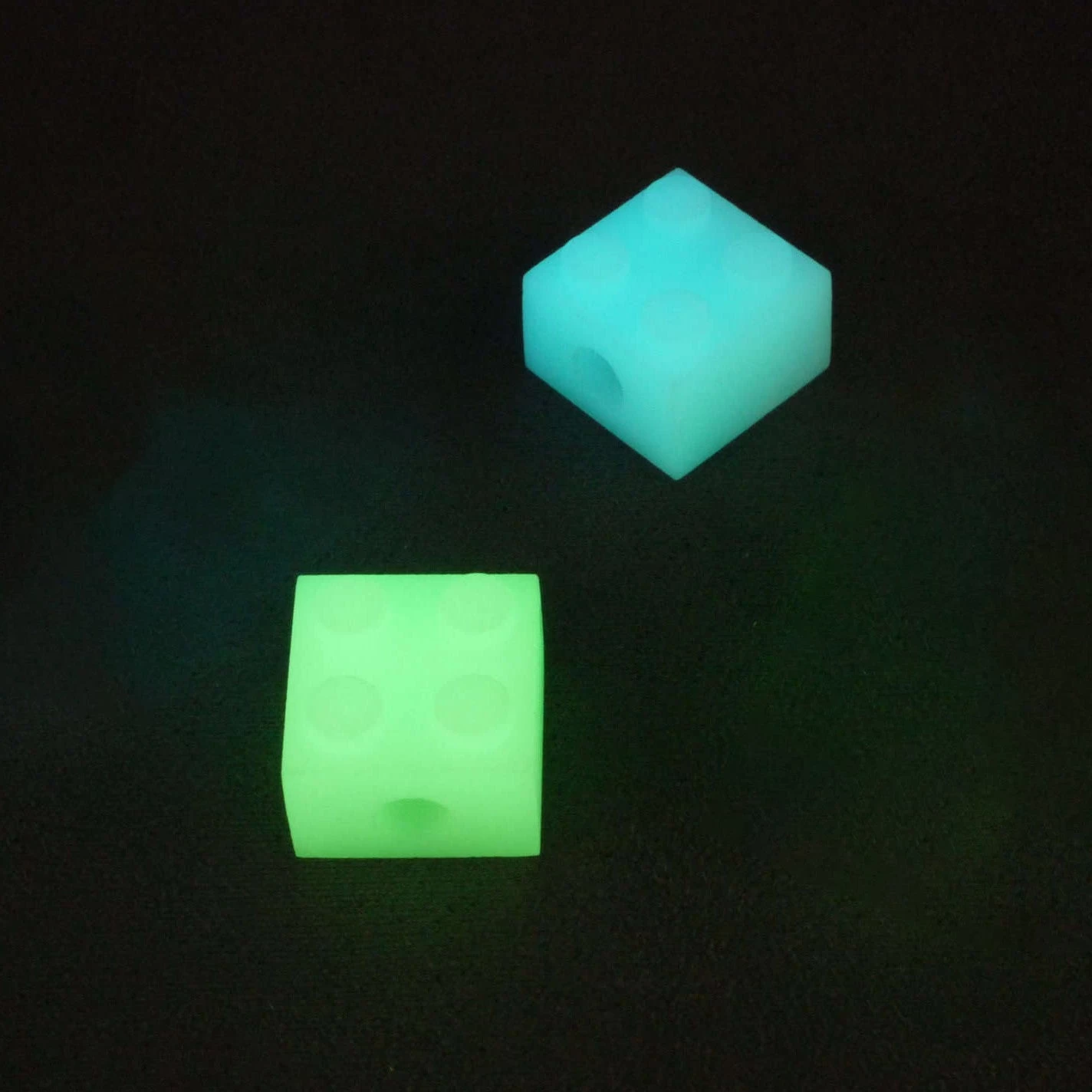 Embrite™ E-Brick Lanyard Bead 6 Embrite™ E-Brick Lanyard Bead - Image 6