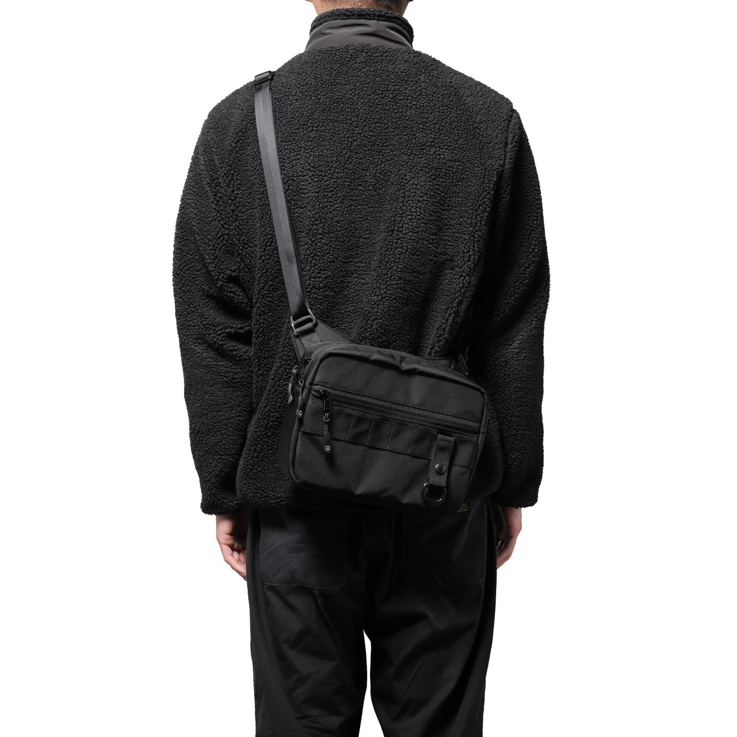 Sling Pouch Large 8 Sling Pouch Large - Image 8