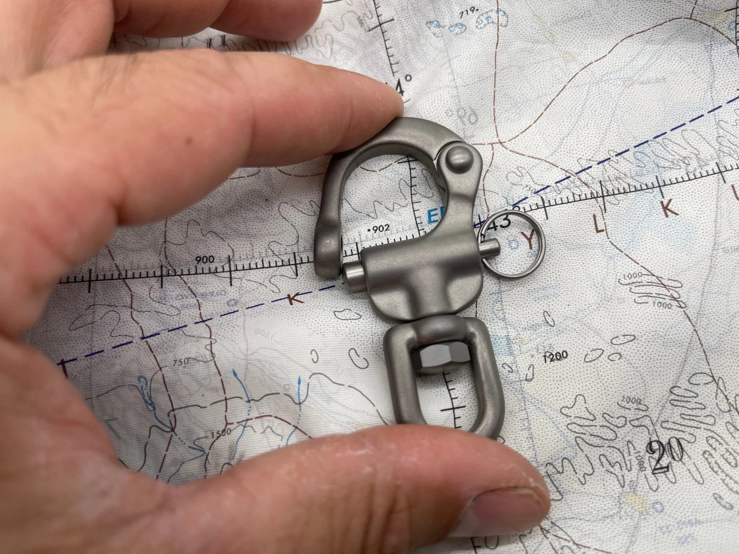 Titanium QR Snap Shackle 4 Titanium QR Snap Shackle - Image 4