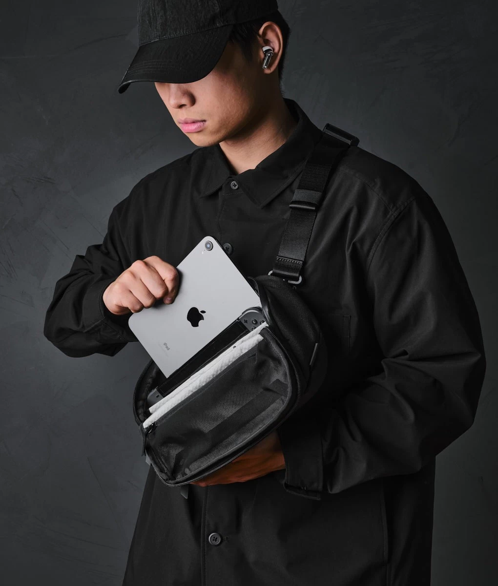 Vertex Pouch 8 Vertex Pouch - Image 8