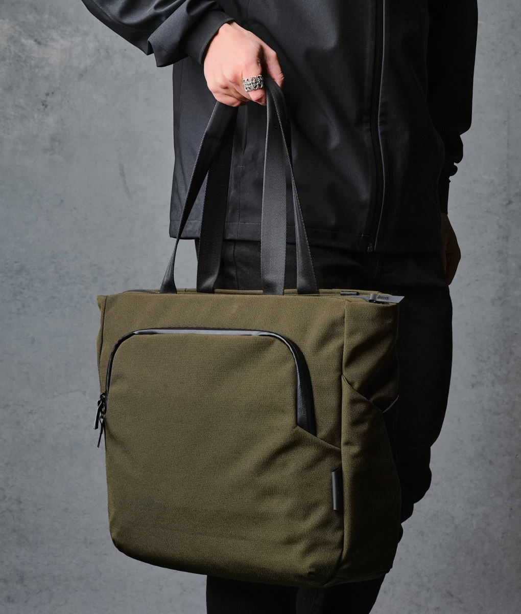 Bravo Tote 20 Bravo Tote - Image 20