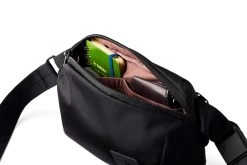 BELLROY Laneway Belt Bag -Outdoor Equip Store Bellroy BOHA INK 238 web 03