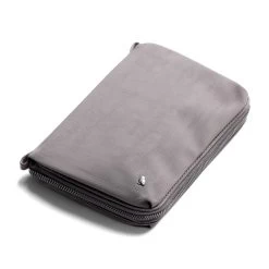 BELLROY Wonder Kit -Outdoor Equip Store Bellroy ETWA STG 218 web 01