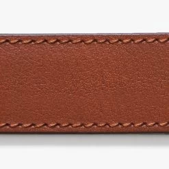 Full Grain Belt -Outdoor Equip Store ED Walnut StrapDetail F7 800x800 72043911 9161 4620 b55e 76591941e56c