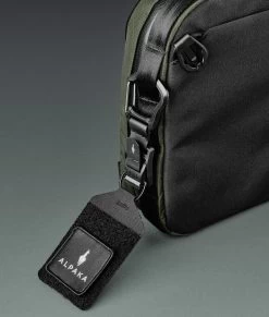 Hub Carabiner (L) -Outdoor Equip Store HUBPATCHPANEL8