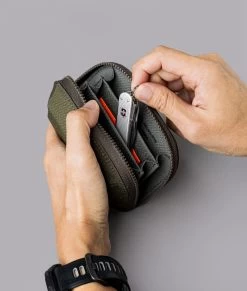 Hub Zip Pocket 29 Hub Zip Pocket -Outdoor Equip Store HUBZIPPOCKETGREEN11