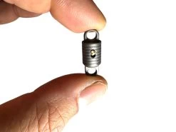 Titanium Slide-Lock Keychain 9 Titanium Slide-Lock Keychain -Outdoor Equip Store IMG 25294 Photoroom