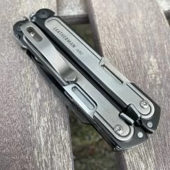 Leatherman ARC Standard Clip 5 Leatherman ARC Standard Clip -Outdoor Equip Store LeathermanARCStandardClip4