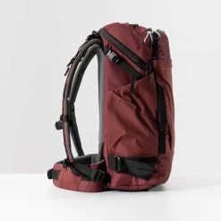 Matador GlobeRider35 Travel Backpack -Outdoor Equip Store MATGR35001R Matador GR35 Garnet WebCarousel10