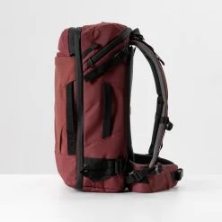 Matador GlobeRider35 Travel Backpack -Outdoor Equip Store MATGR35001R Matador GR35 Garnet WebCarousel8